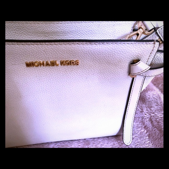 Perfect condition barely used authentic Leather - Picture 1 of 4